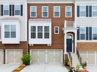 25484 Hopton House Ter, Chantilly, VA 20152