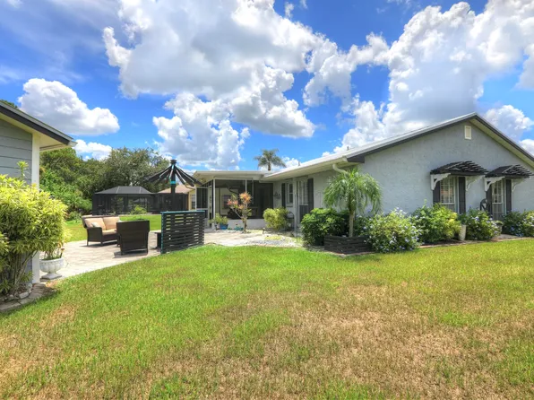 401 Lloyd Street, Sebastian, FL 32958