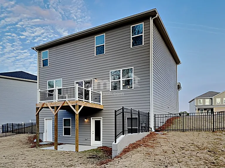 8115 Brookbend Dr — Photo 29