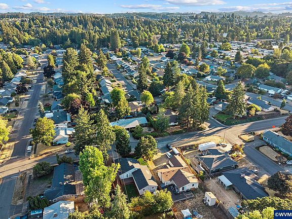 4th image of 297 Arlene Ave SE