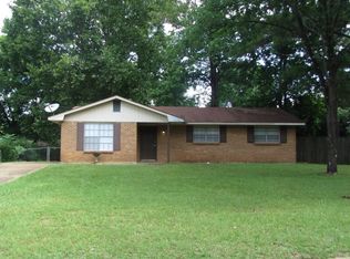 227 Brookhaven Dr, Prattville, AL 36066