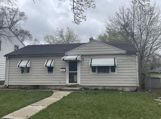 5961 N 42nd St, Milwaukee, WI 53209