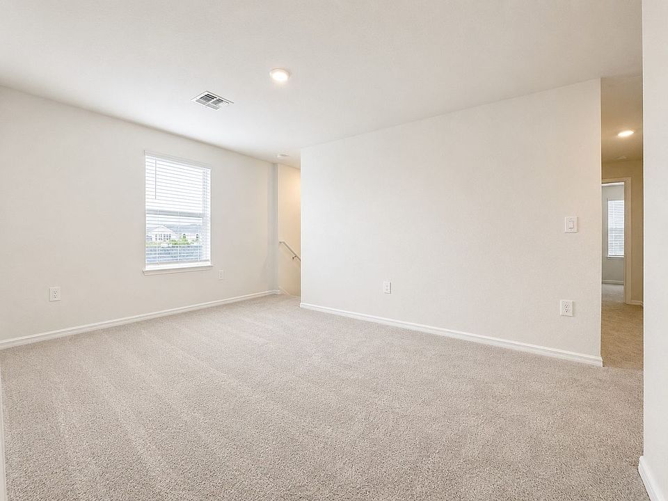1st image of 11827 Cloverly Ln