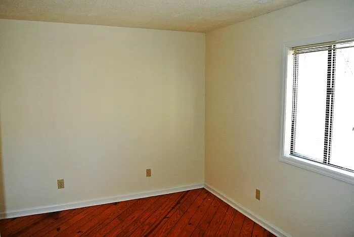 4 bed, 2.5 bath, $2,800 — Photo 4