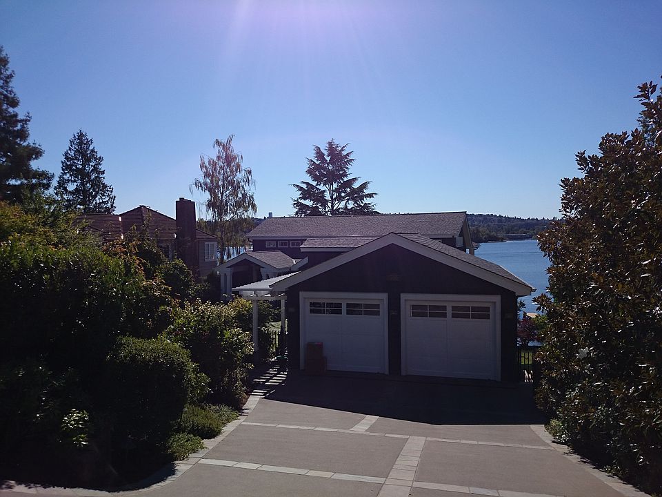 1st image of 3155 W Laurelhurst Dr NE