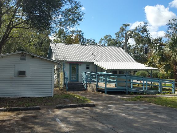 Parking and entrance