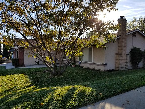 5th image of 8234 Eastwood Ave