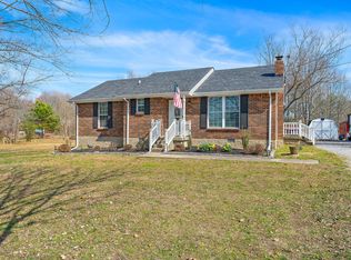 1045 Eastside Rd, Ashland City, TN 37015