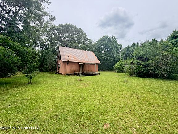 2nd image of 181 Geiger Rd