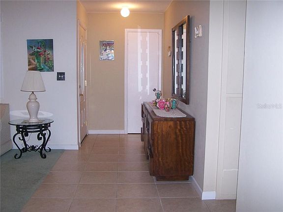 4th image of 1227 Fordham Dr