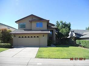 2nd image of 114 Oxburough Dr