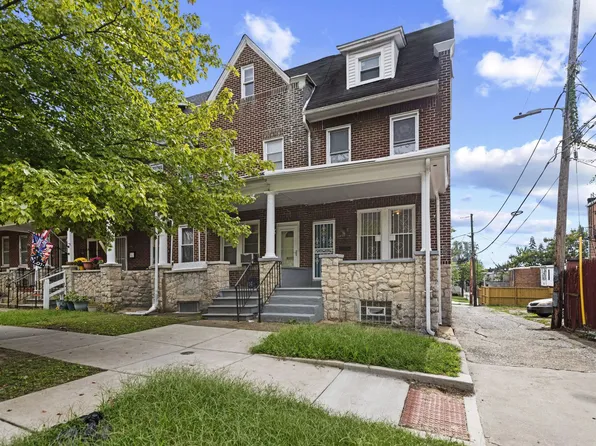 2201 Whittier Ave, Baltimore, MD 21217