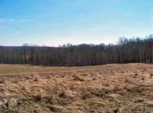 4273 N Woodcrest Ridge Dr, West Bend, WI 53095