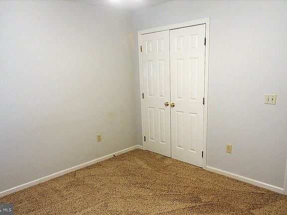 5th image of 10410 Heather Greens Cir