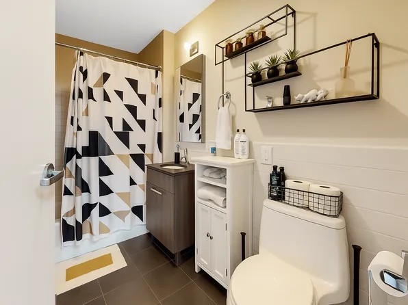 12-15 Broadway image 9 of 24