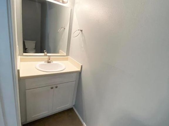 5th image of 5902 Samantha St #A
