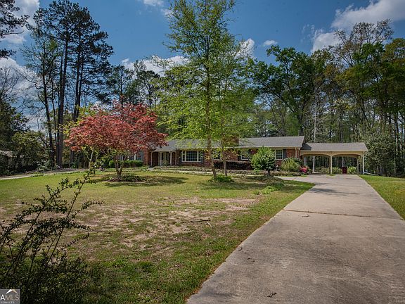 4th image of 4350 Jones Rd