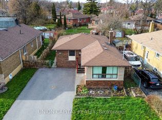 43 Graylee Ave, Toronto, ON M1J1M7