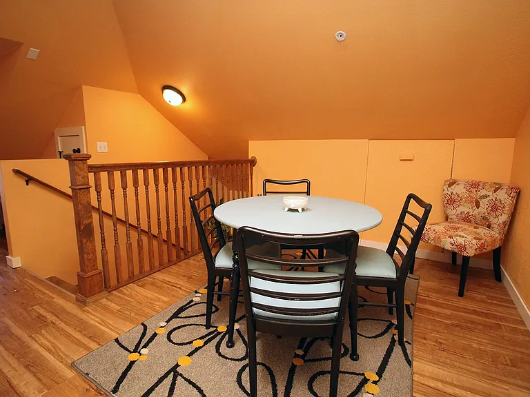 4033 SE Hawthorne Blvd #A-B — Photo 17