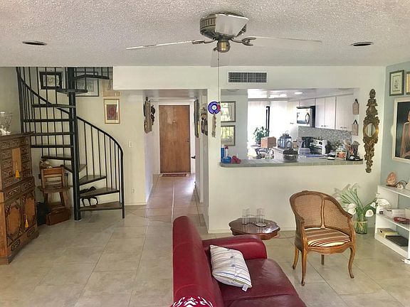 3rd image of 3228 NE 14th Street Cswy APT 3