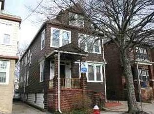 302 Stegman Pkwy, Jersey City, NJ 07305