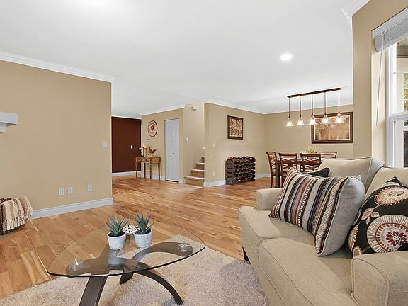 4th image of 7627 Orchard Ave SE
