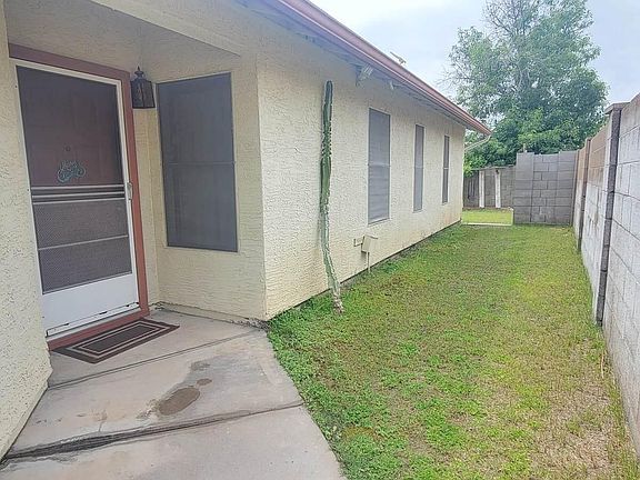 4th image of 19846 N 48TH Lane