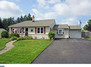 47 Herbert Dr, New Castle, DE 19720