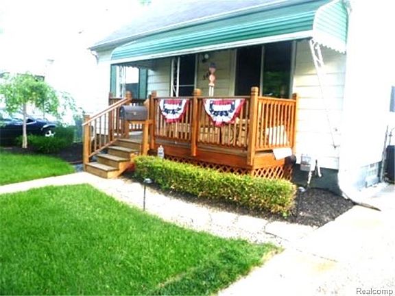 2nd image of 545 Hamata Ave