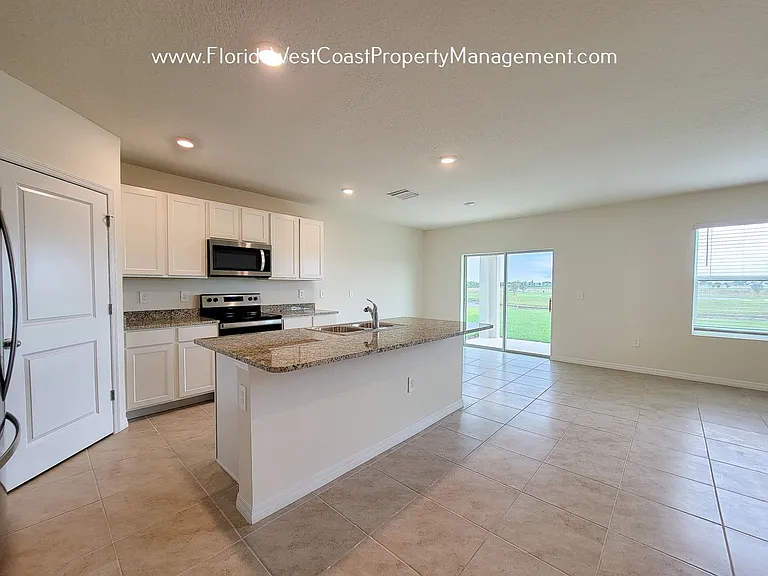 17213 Harvest Moon Way — Photo 34