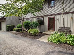 7823 Hills And Dales Rd NW #12-A, Massillon, OH 44646