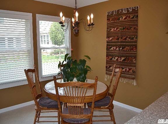 5th image of 14 Meadow Way #14