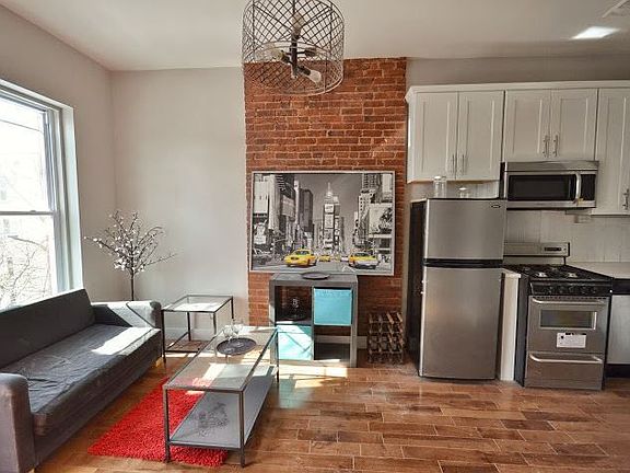 2nd image of 1076 Dean St APT 4