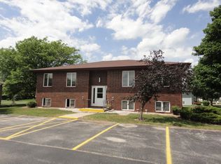 2302 14th Ave N #1, Clear Lake, IA 50428