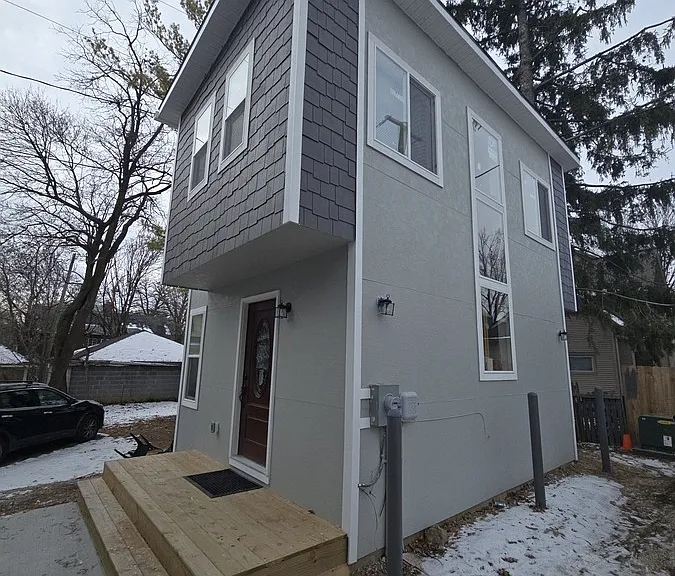 536 Walnut St #1 — Photo 2