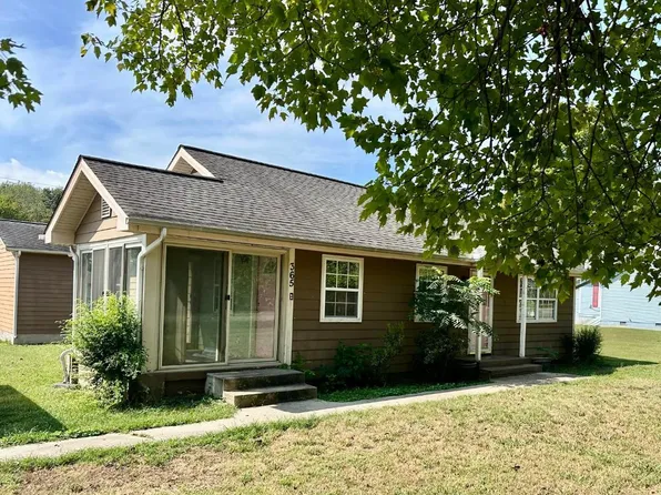 365 Cherry St, Dunlap, TN 37327