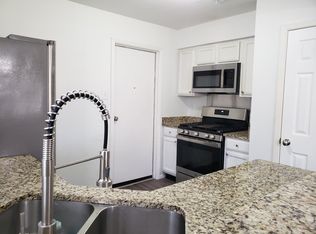 4102 Adelphi Ln #B, Austin, TX 78727