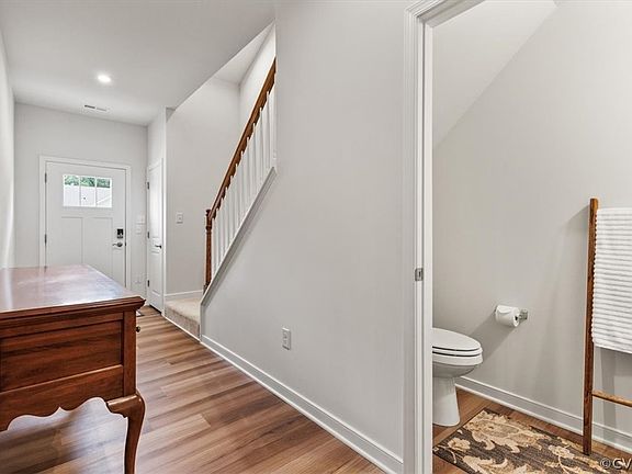 4th image of 1636 Westhall Gardens Dr