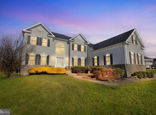 33 Ashford Ct, Swedesboro, NJ 08085