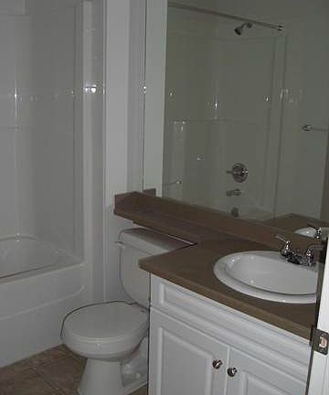 3rd image of 320 Clareview Station Dr
