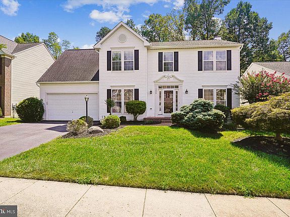 2nd image of 13044 Gorham Way
