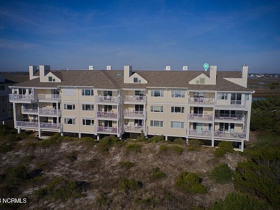 2nd image of 2514 Lumina Ave N #2B