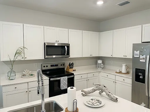 299 Seaport Breeze Rd — Photo 1