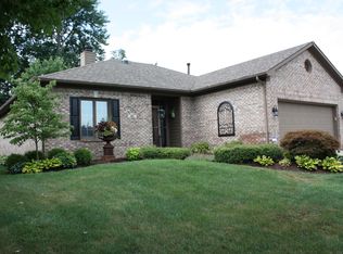 1613 Oakmere Way, Greenwood, IN 46142