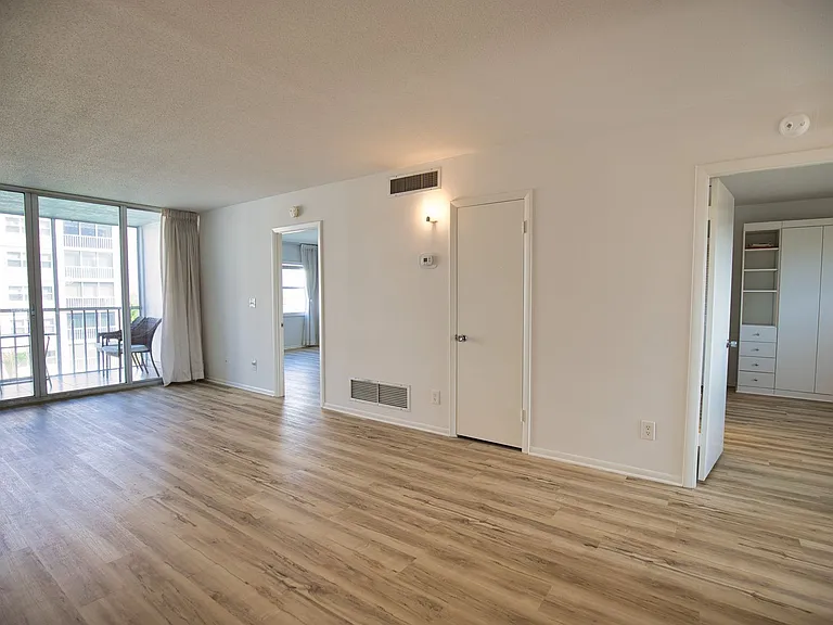 232 Saint Augustine Ave #502 — Photo 18