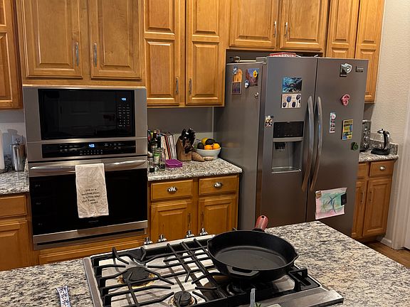 5th image of 4693 Twin Peaks Ct