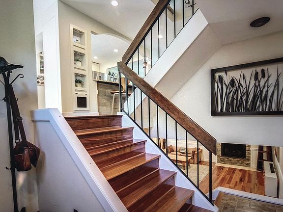 4th image of 3182 Readsborough Ct