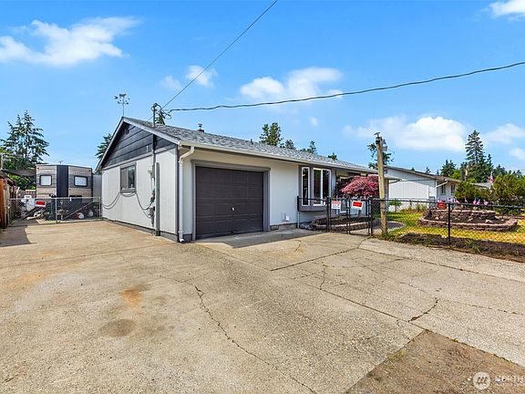 2nd image of 17010 16th Avenue E
