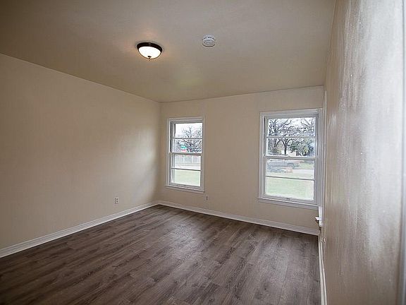 5th image of 4913 Panola Ave