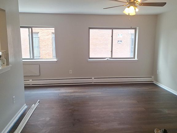 5th image of 170 Seymour St APT 2S